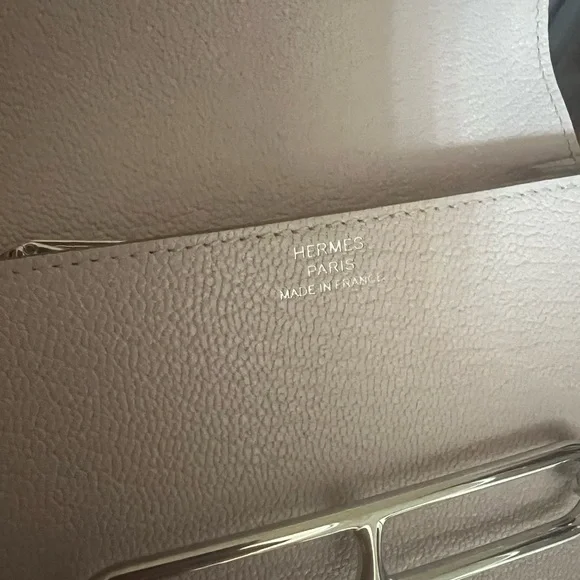 Hermes Roulis Slim Wallet - Picture 4 of 4